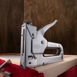 دباسات يدويه وكهرباء