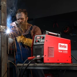 ماكينه لحام